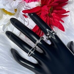 NEW 3/$12 Silvertone Antiqued Rings Size 4.5